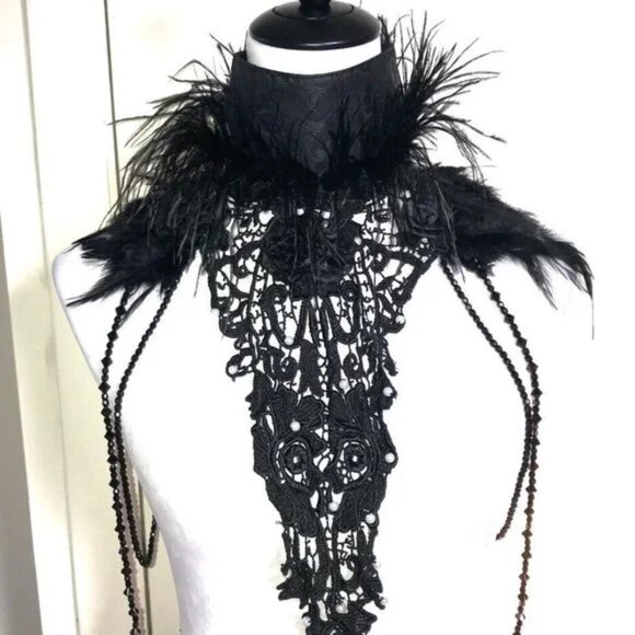 Gothic Lolita Victorian Visual Kei EGL Sculpted Lace & Feather Collar Top OS - Picture 1 of 7